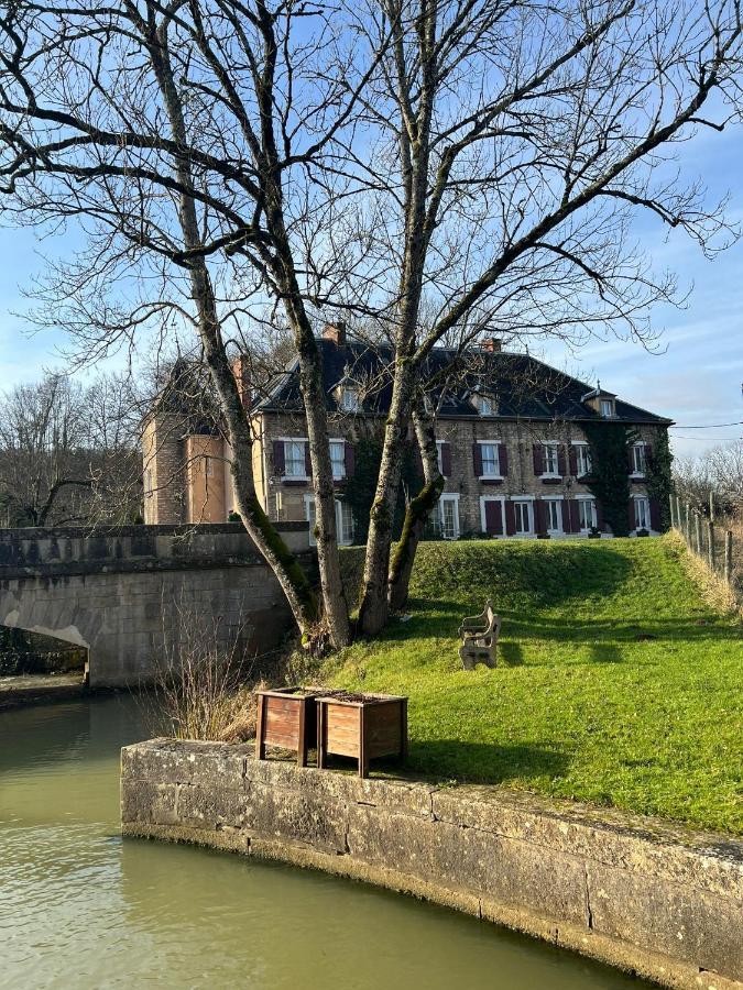 Maison Ichigo Voutenay-sur-Cure Eksteriør billede